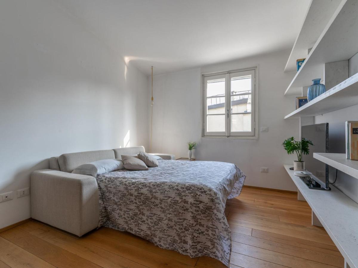The Best Rent - Lovely One-Bedroom Apartment In Moscova Milano Exterior foto