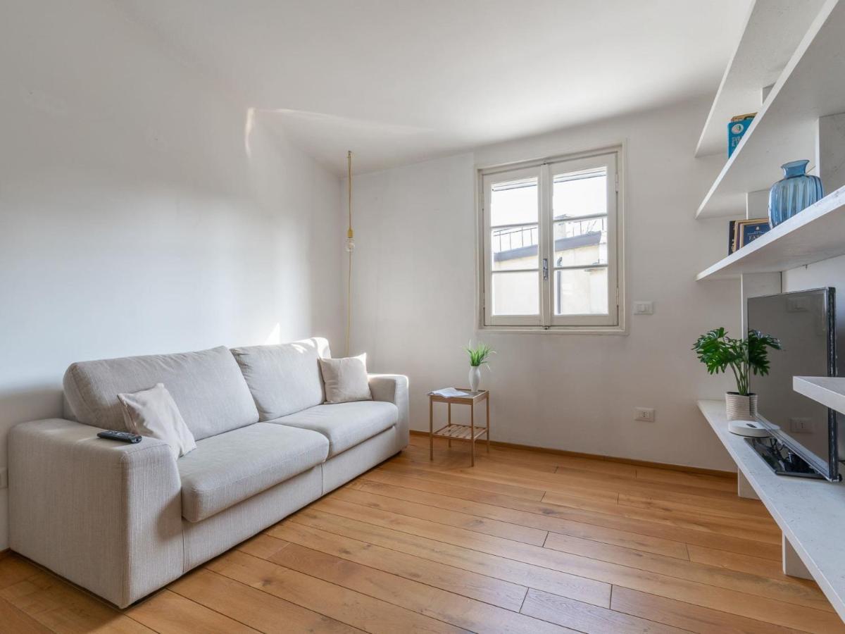 The Best Rent - Lovely One-Bedroom Apartment In Moscova Milano Exterior foto